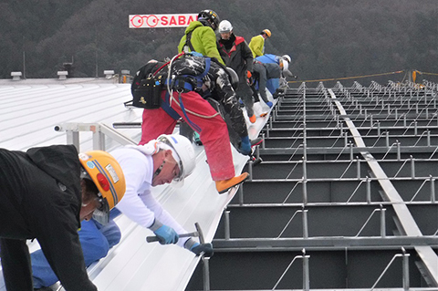 鯖江市内　大型工場　屋根工事